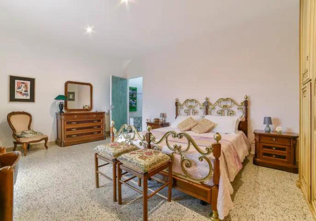 Comfort, Parcheggio E Balcone Su Tricarico In Basilicata, Io Sono Qui מראה חיצוני תמונה